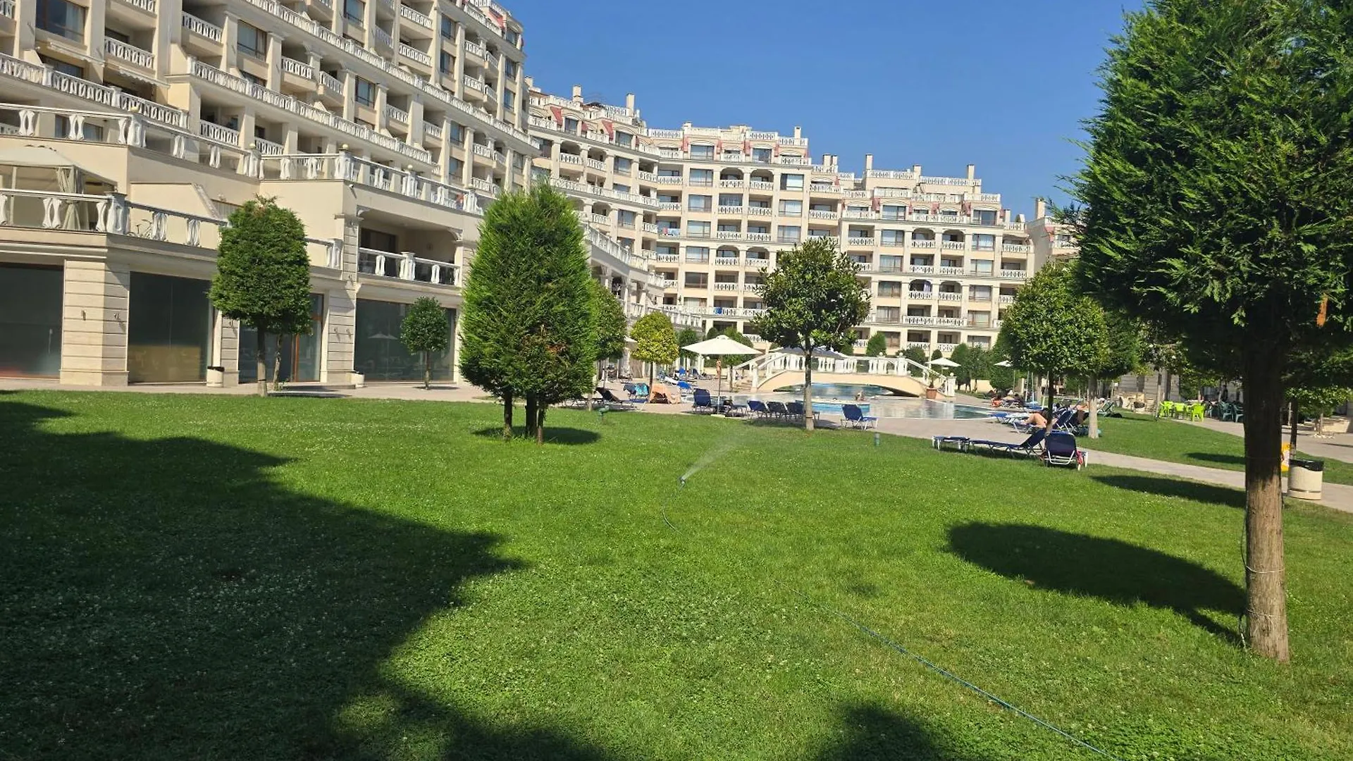 Varna South Bay - Monk Apartment